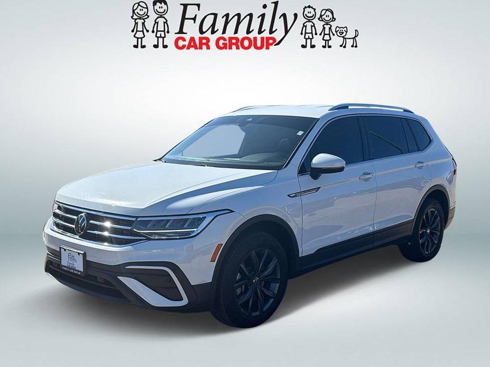 VOLKSWAGEN TIGUAN 4MOTION 2022 3VV2B7AXXNM047324 image